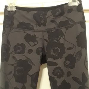 Lululemon Capri leggings